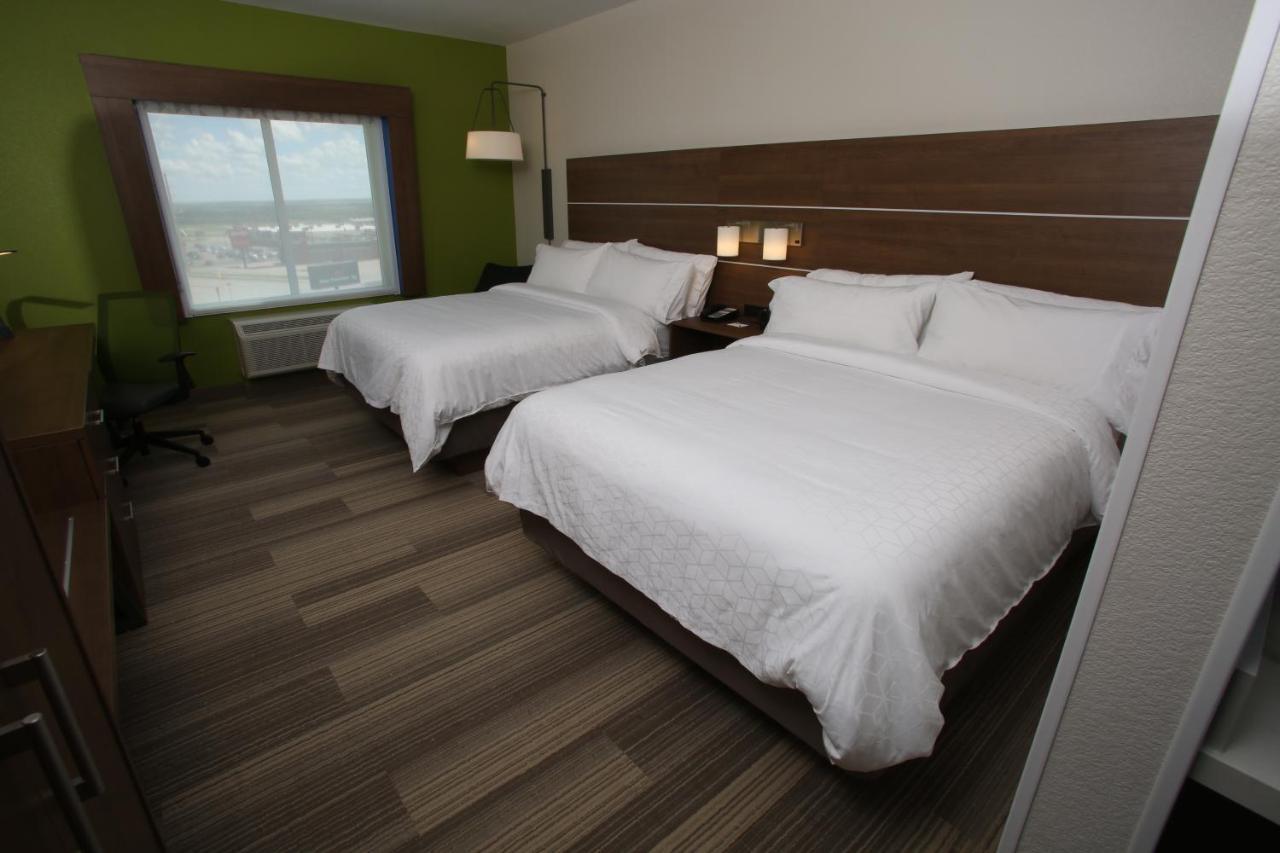 Holiday Inn Express - Mccook By Ihg Exterior foto